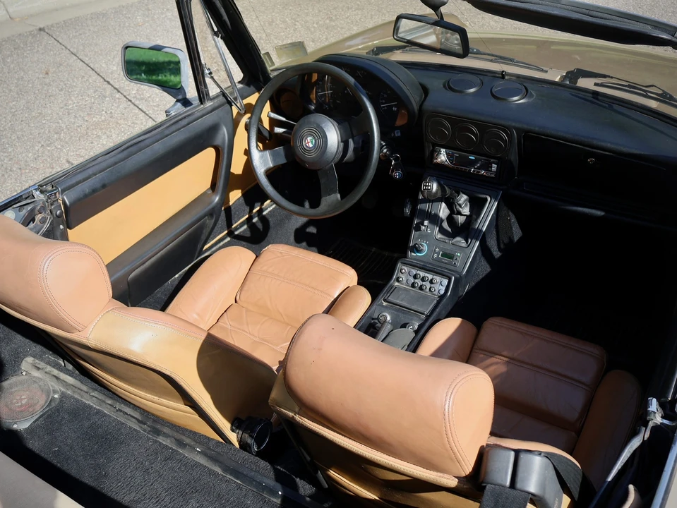 1986 Alfa Romeo Series 3 - Image 19 of 31