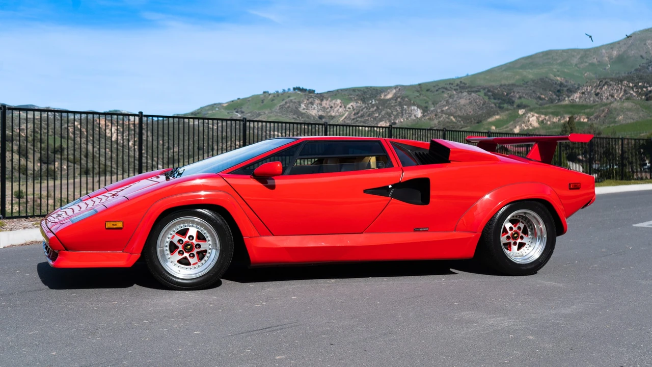 1986 Lamborghini Countach LP5000 Quattrovalvole - Image 24 of 31