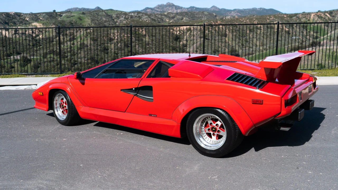 1986 Lamborghini Countach LP5000 Quattrovalvole - Image 21 of 31