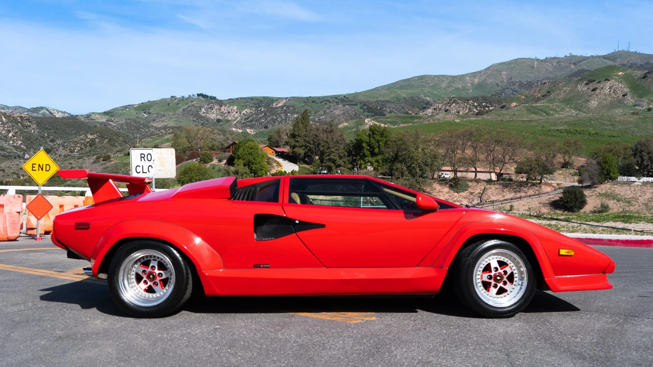 1986 Lamborghini Countach LP5000 Quattrovalvole - Image 10 of 31