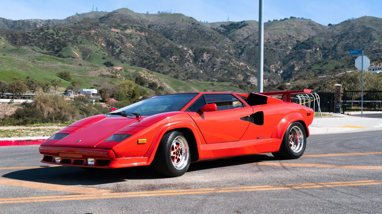 1986 Lamborghini Countach LP5000 Quattrovalvole - Image 26 of 31