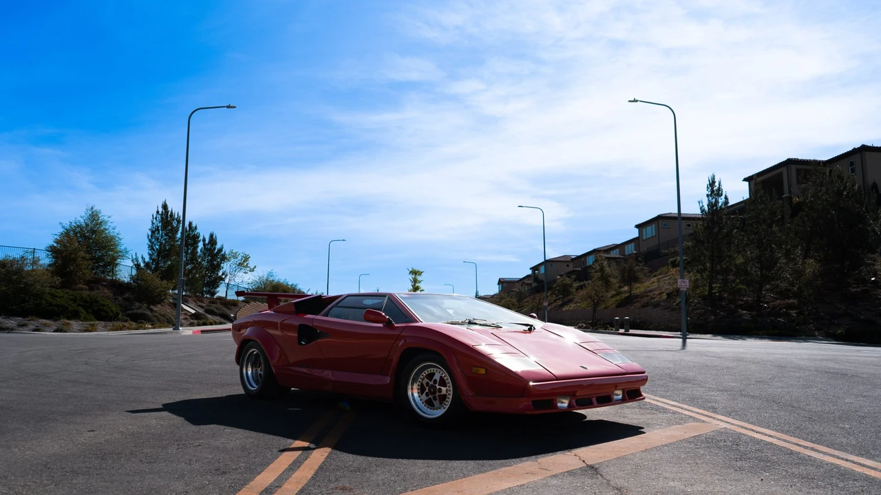 1986 Lamborghini Countach LP5000 Quattrovalvole - Image 28 of 31