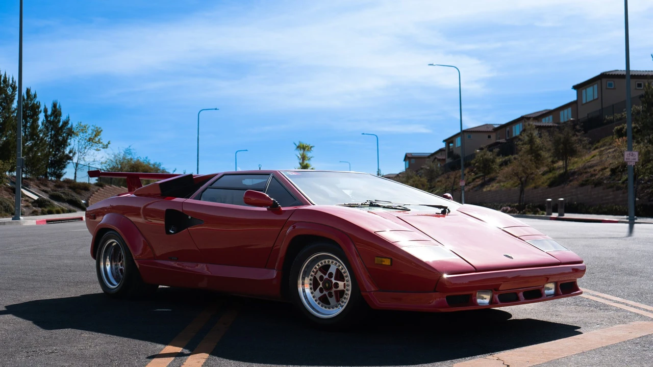1986 Lamborghini Countach LP5000 Quattrovalvole - Image 29 of 31