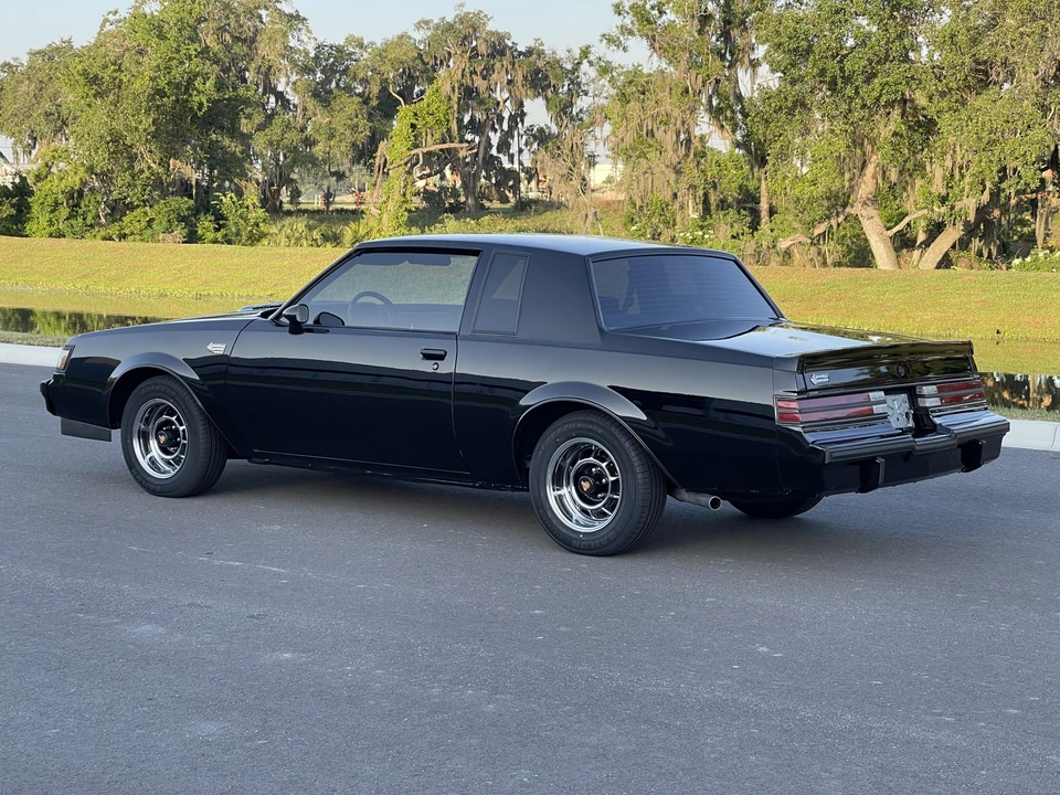 1987 Buick Grand National - Image 28 of 31