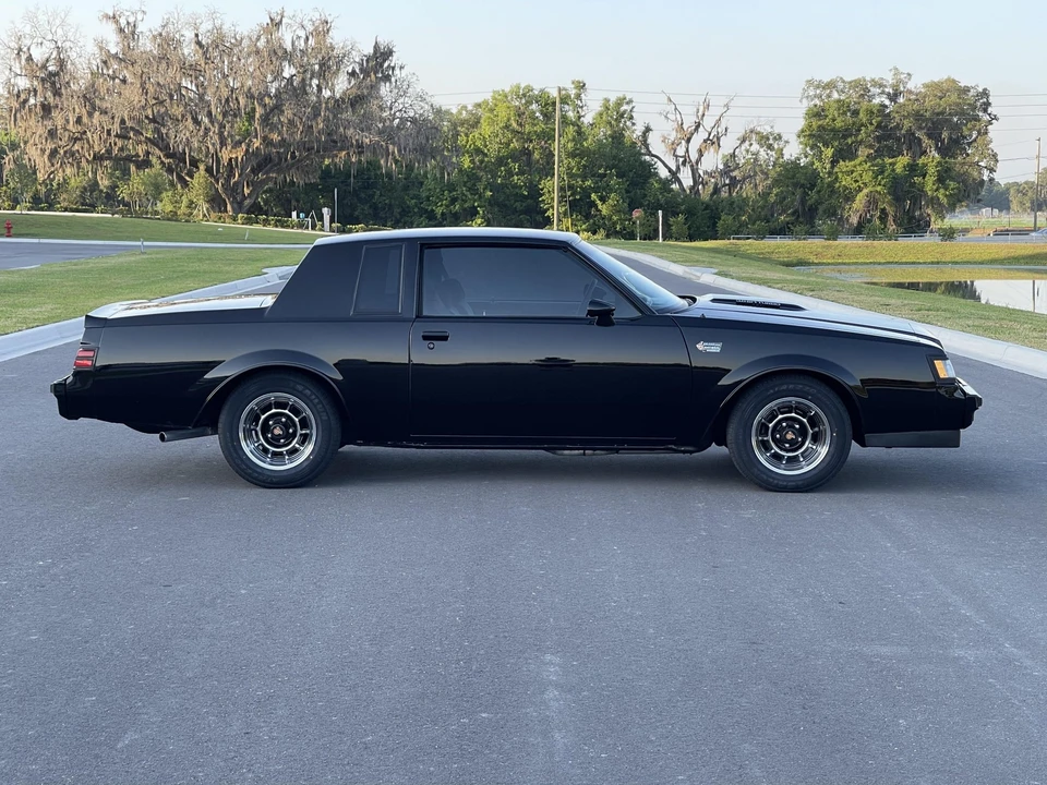 1987 Buick Grand National - Image 11 of 31