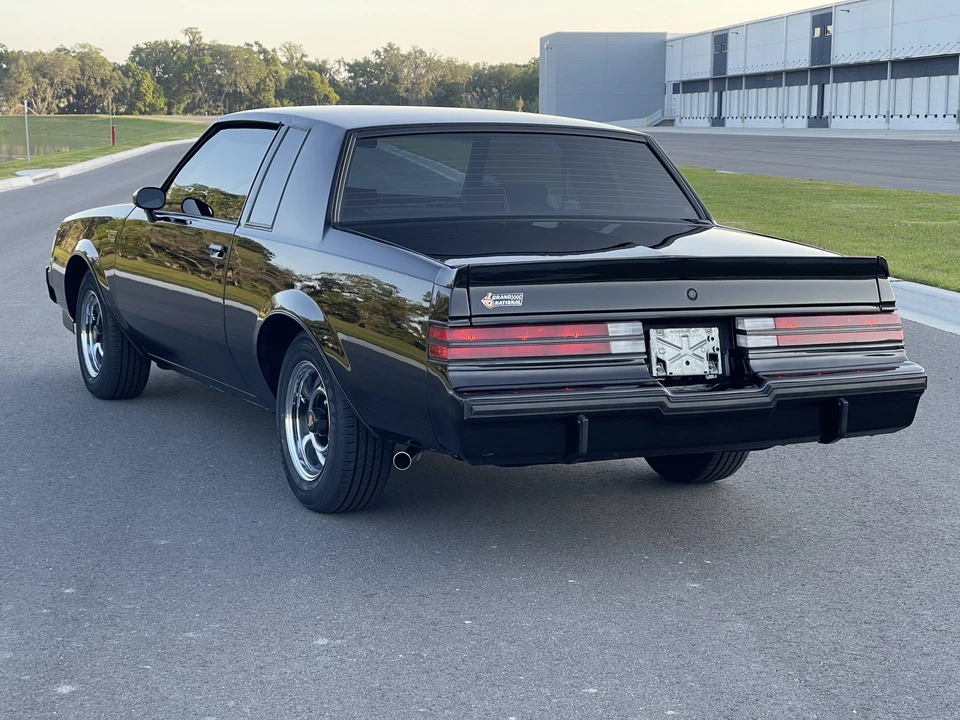 1987 Buick Grand National - Image 25 of 31