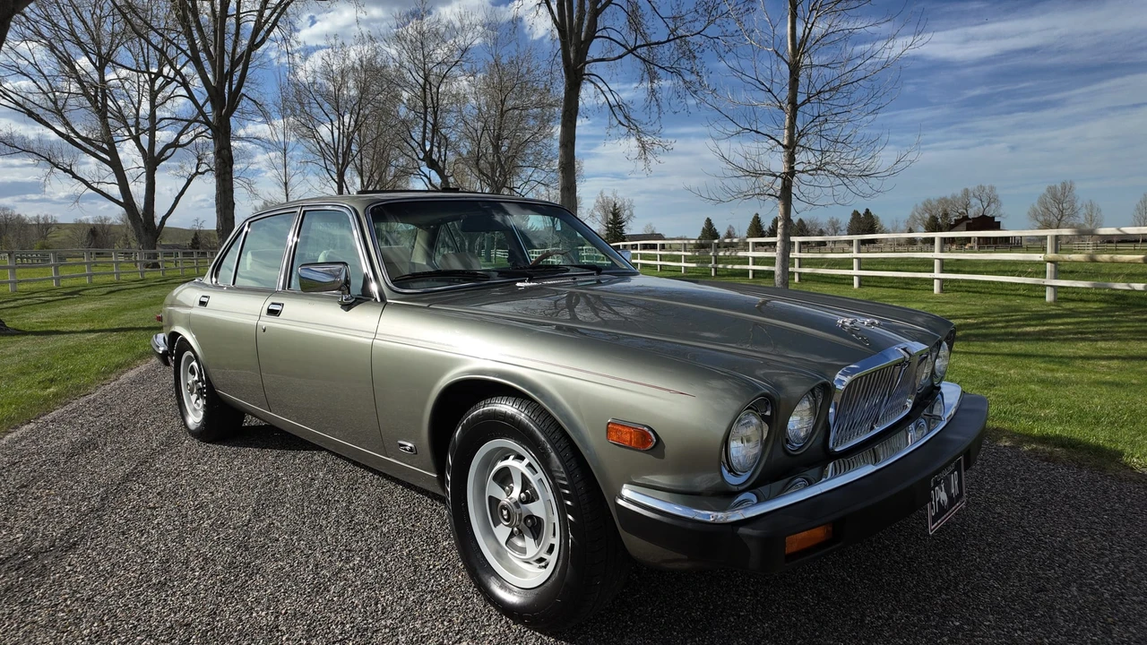 1987 Jaguar XJ Series 3 - Image 20 of 31