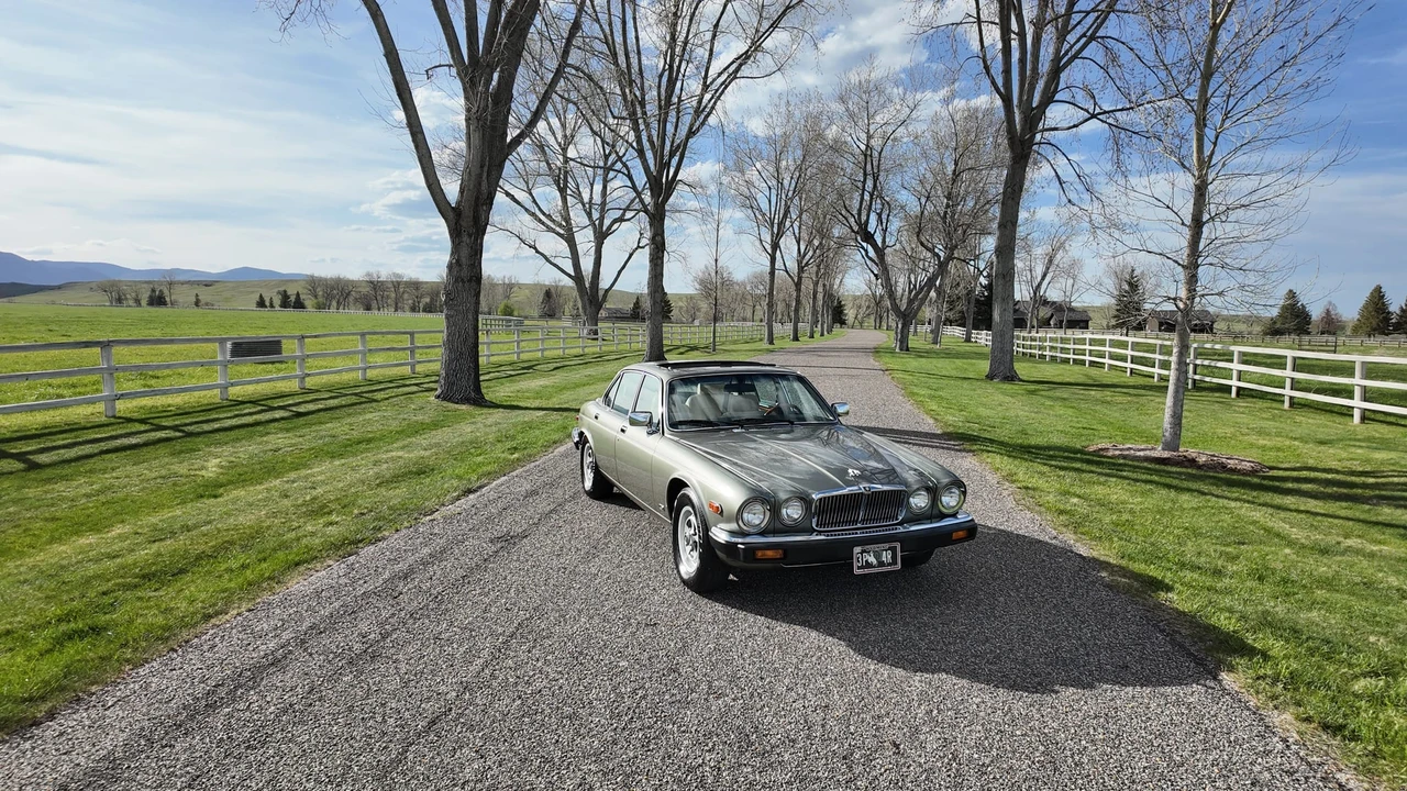 1987 Jaguar XJ Series 3 - Image 22 of 31