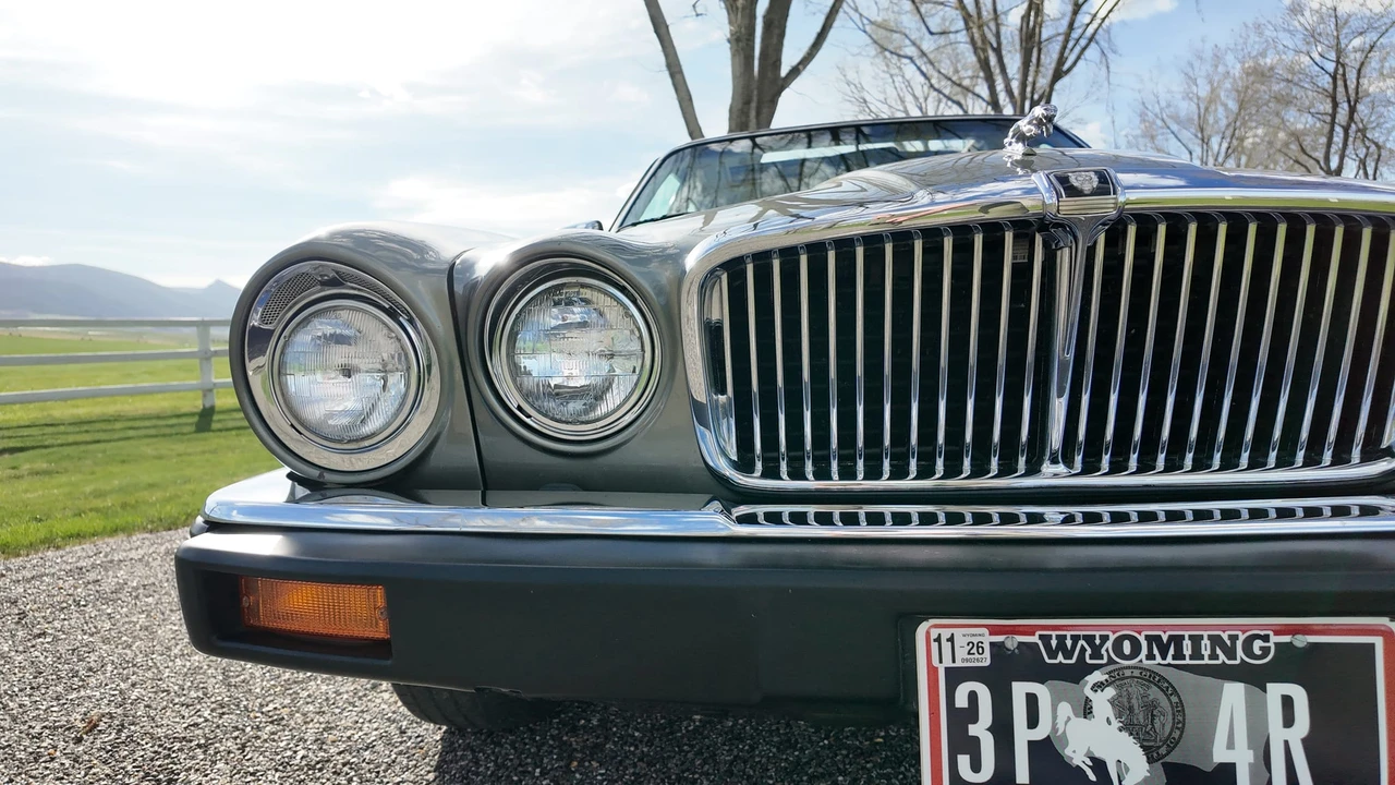 1987 Jaguar XJ Series 3 - Image 28 of 31
