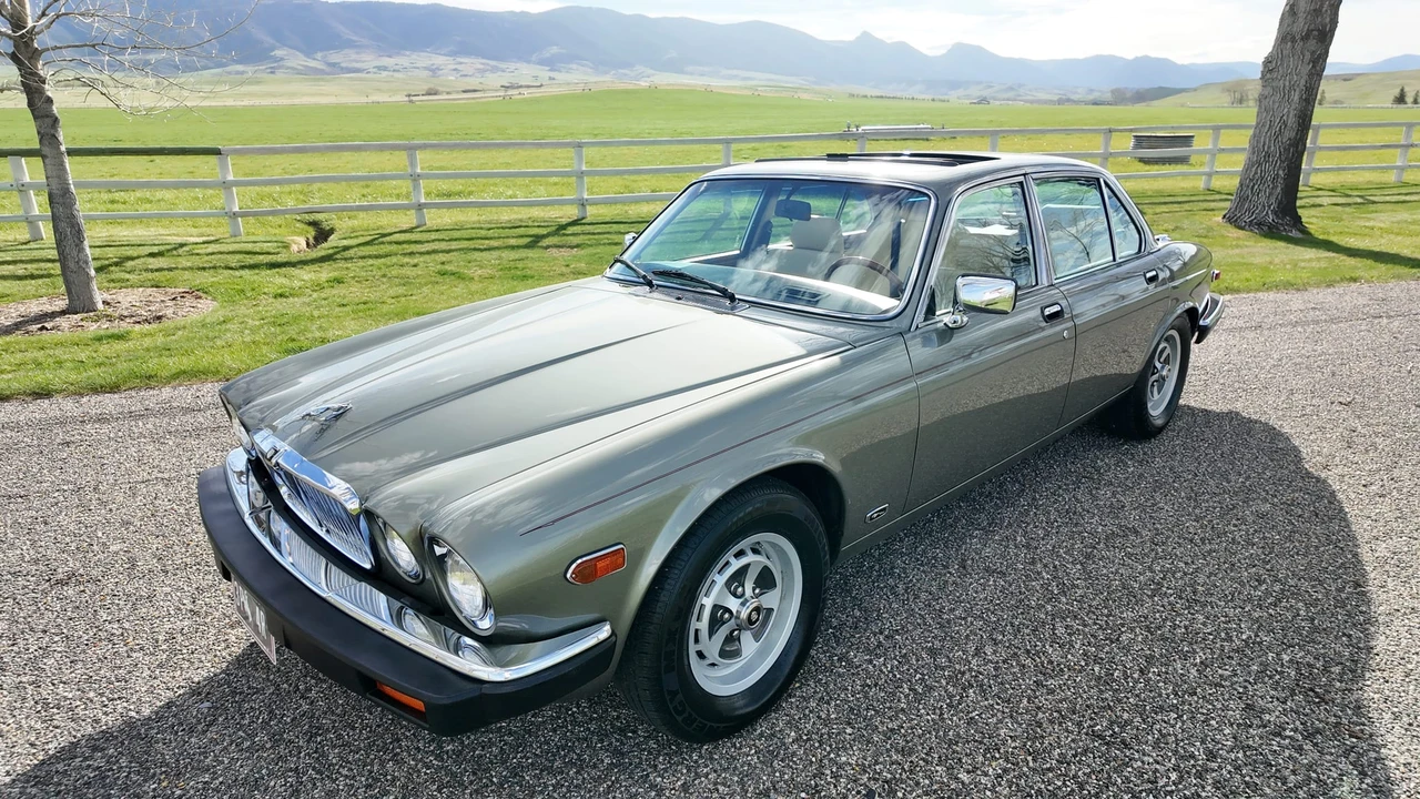 1987 Jaguar XJ Series 3 - Image 5 of 31