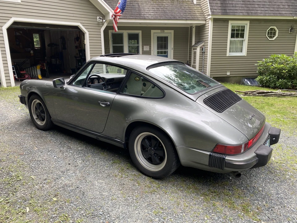 1987 Porsche 911 Carrera 3.2 - Image 11 of 31
