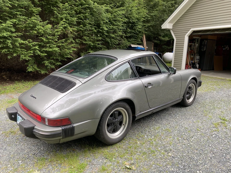 1987 Porsche 911 Carrera 3.2 - Image 13 of 31
