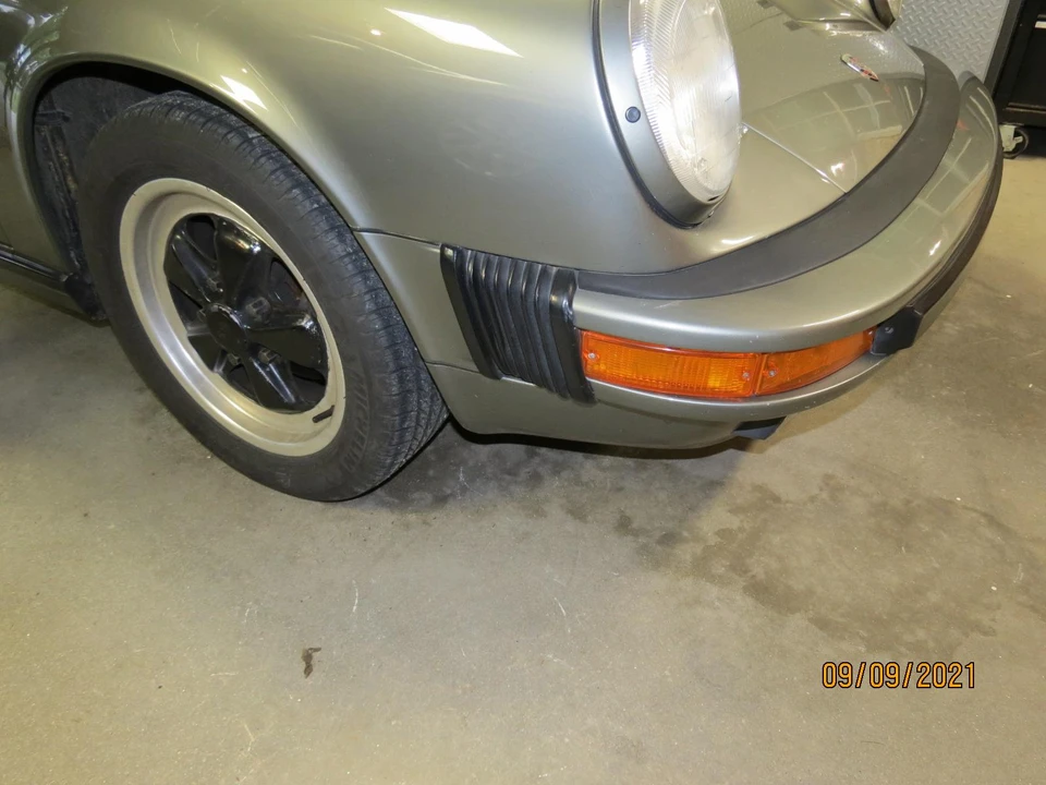 1987 Porsche 911 Carrera 3.2 - Image 25 of 31