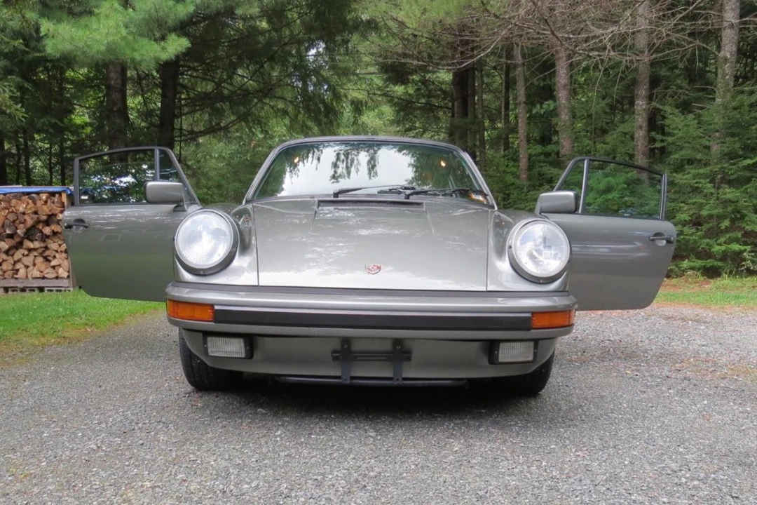 1987 Porsche 911 Carrera 3.2 - Image 22 of 31