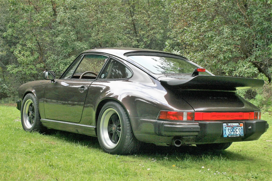 1987 Porsche 911 Carrera 3.2 - Image 8 of 31