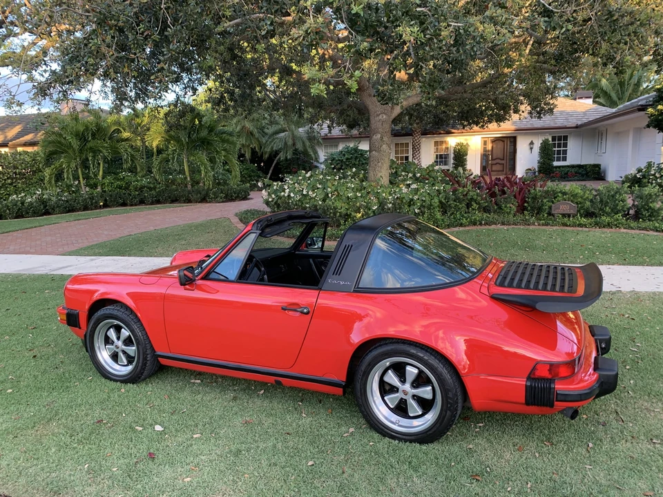 1988 Porsche 911 Carrera 3.2 - Image 8 of 31
