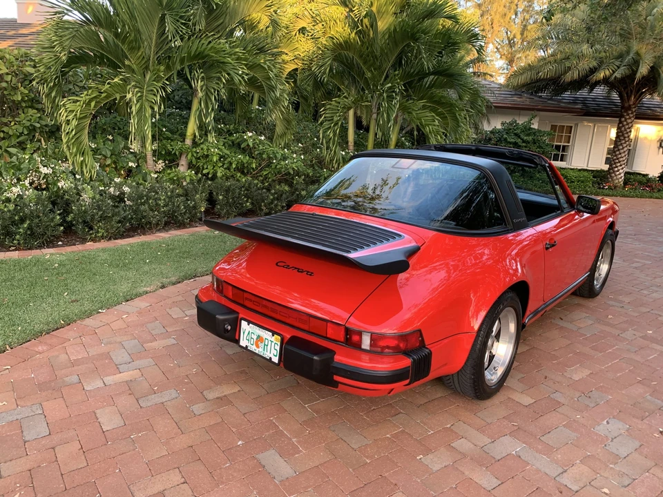 1988 Porsche 911 Carrera 3.2 - Image 17 of 31