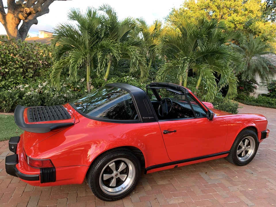 1988 Porsche 911 Carrera 3.2 - Image 18 of 31