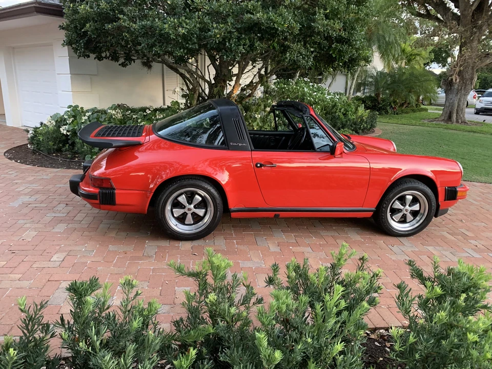1988 Porsche 911 Carrera 3.2 - Image 25 of 31