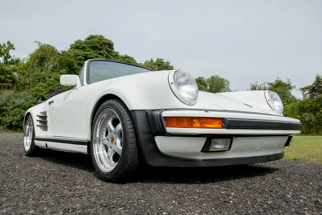 1989 Porsche 930 Turbo - Image 13 of 31