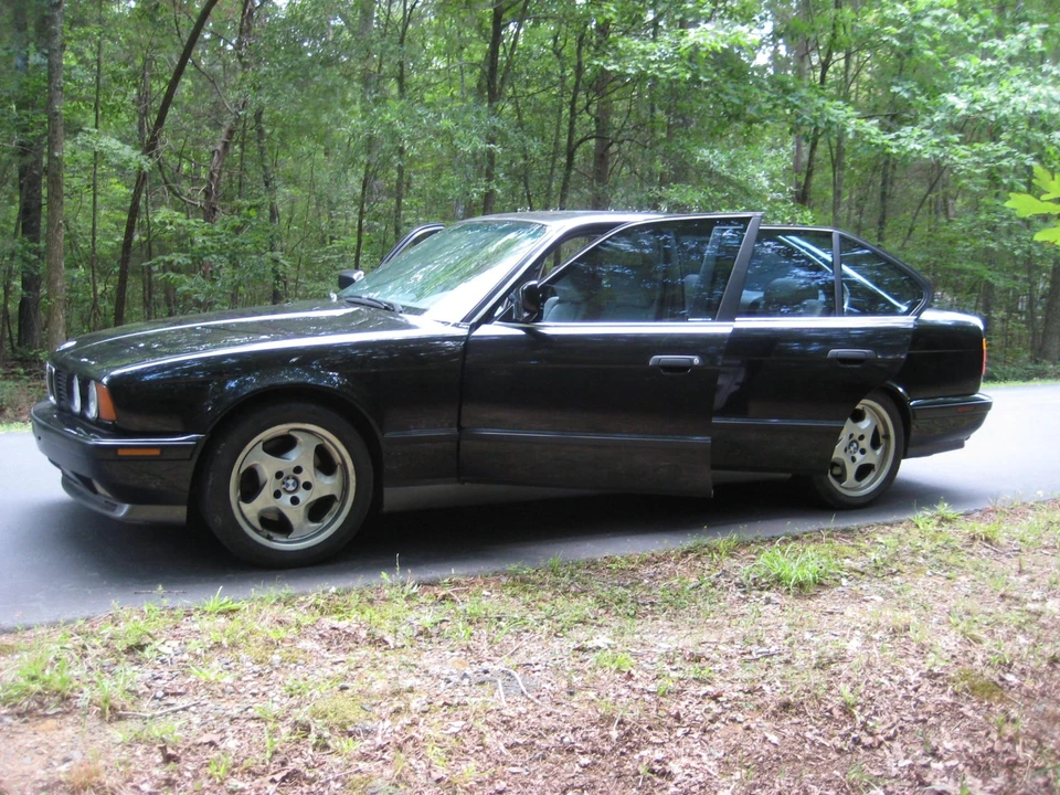 1991 BMW E34 M5 - Image 19 of 31