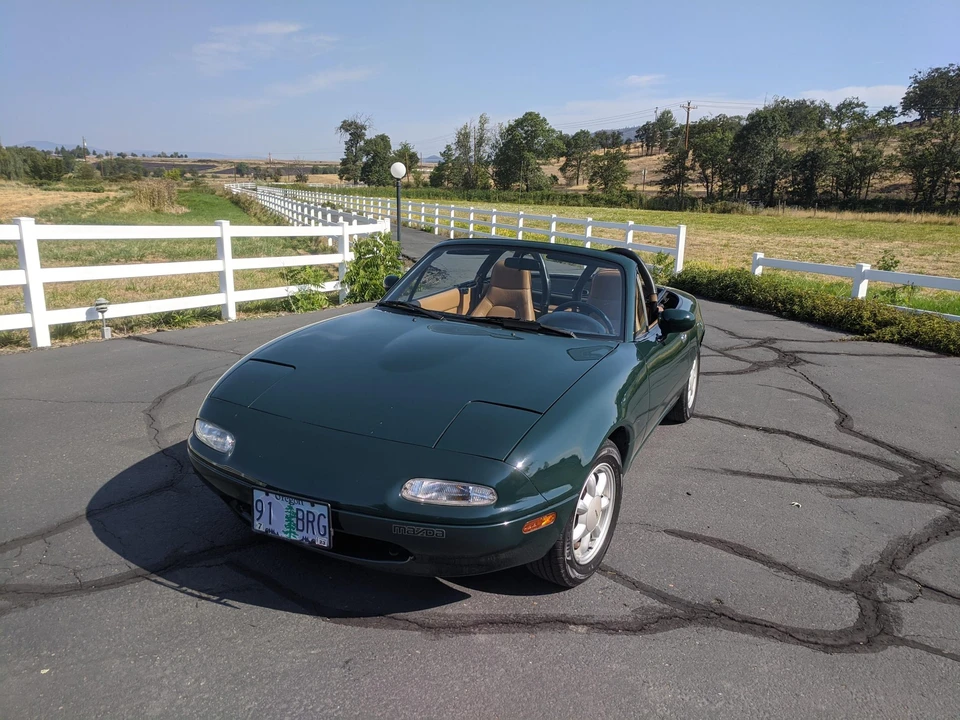 1991 Mazda NA MX-5 Miata - Image 2 of 31