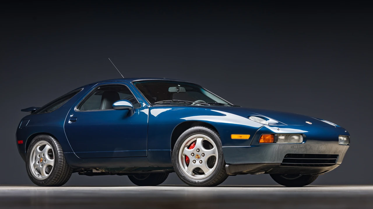 1993 Porsche 928 GTS - Image 10 of 31
