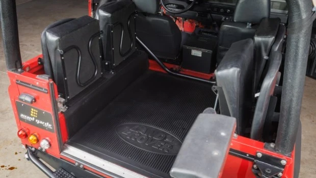 1994 Land Rover Defender 90 - Image 5 of 8