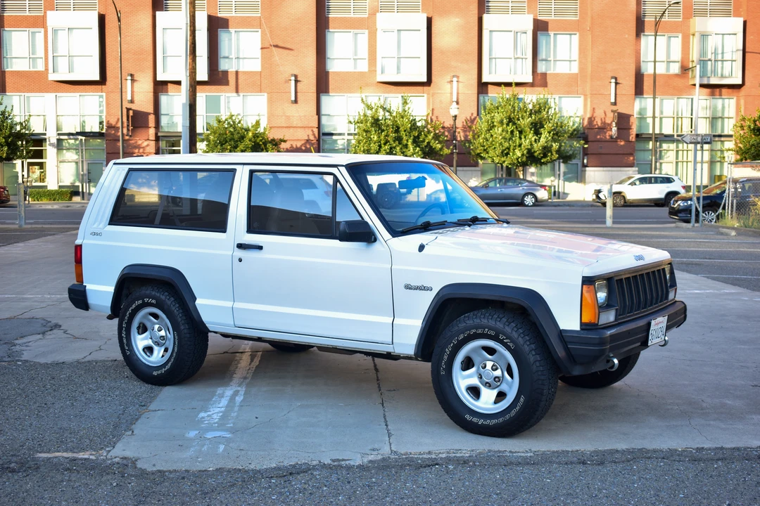 1995 Jeep XJ Cherokee - Image 25 of 31