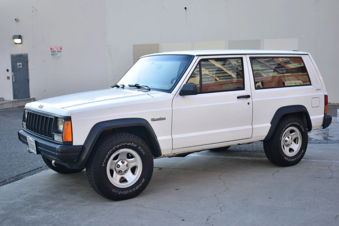 1995 Jeep XJ Cherokee - Image 16 of 31