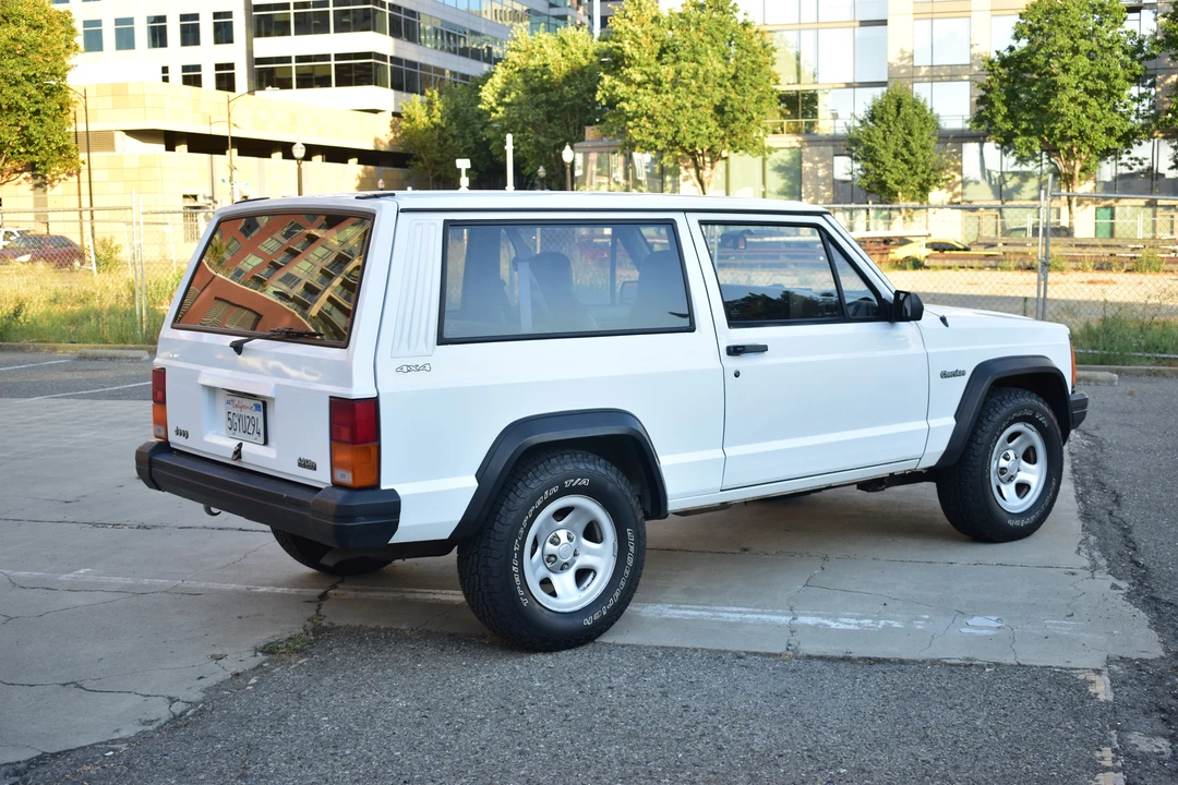 1995 Jeep XJ Cherokee - Image 23 of 31