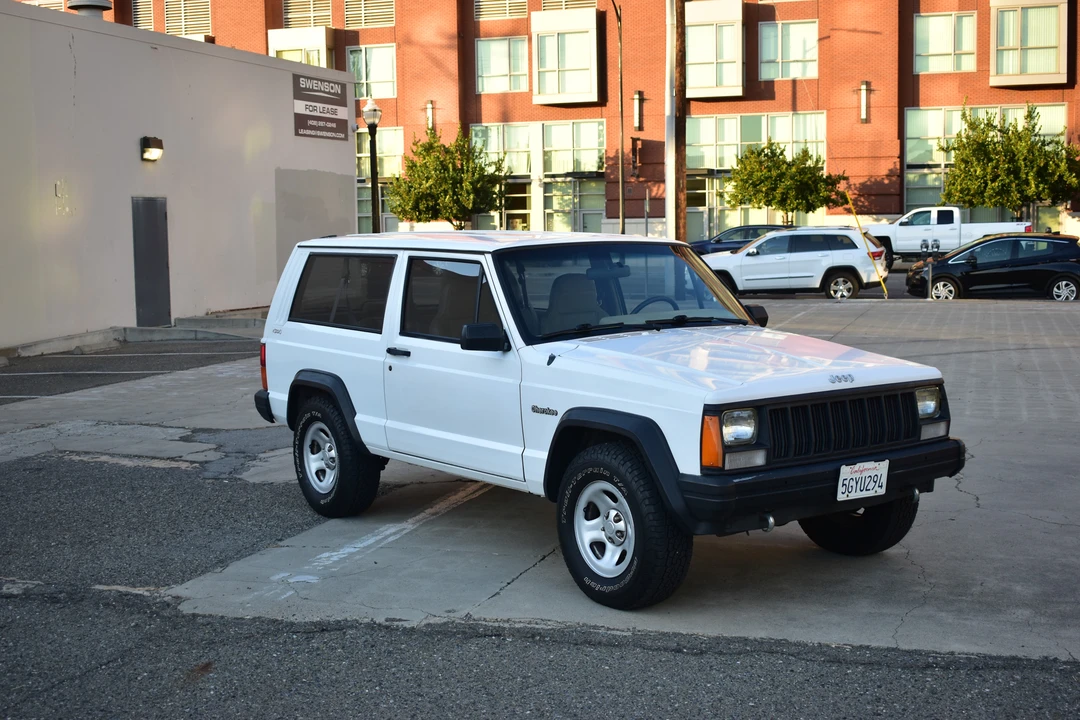 1995 Jeep XJ Cherokee - Image 5 of 31