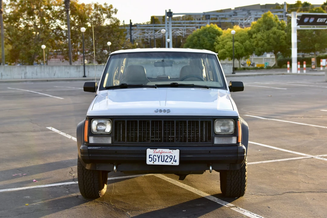 1995 Jeep XJ Cherokee - Image 29 of 31