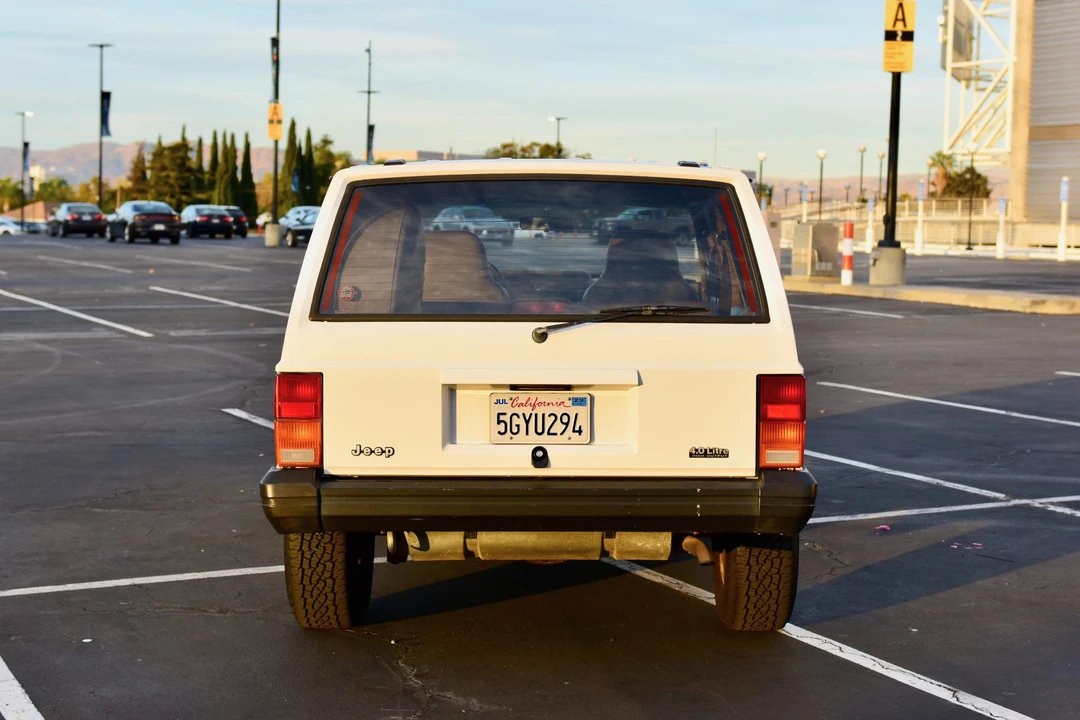 1995 Jeep XJ Cherokee - Image 31 of 31