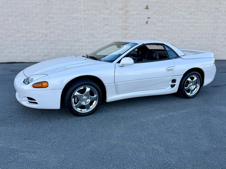 1995 Mitsubishi 3000GT Series 2 - Image 3 of 31