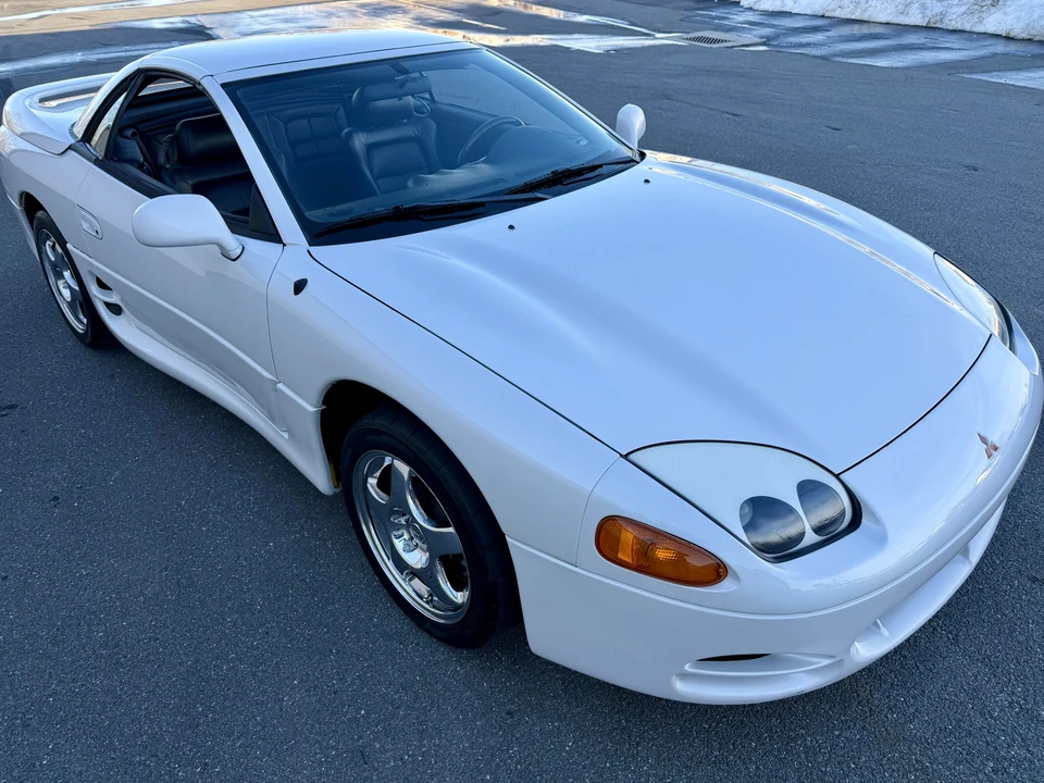 1995 Mitsubishi 3000GT Series 2 - Image 19 of 31
