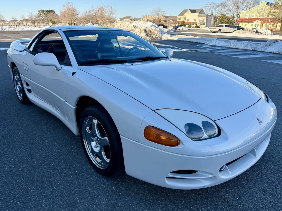 1995 Mitsubishi 3000GT Series 2 - Image 18 of 31
