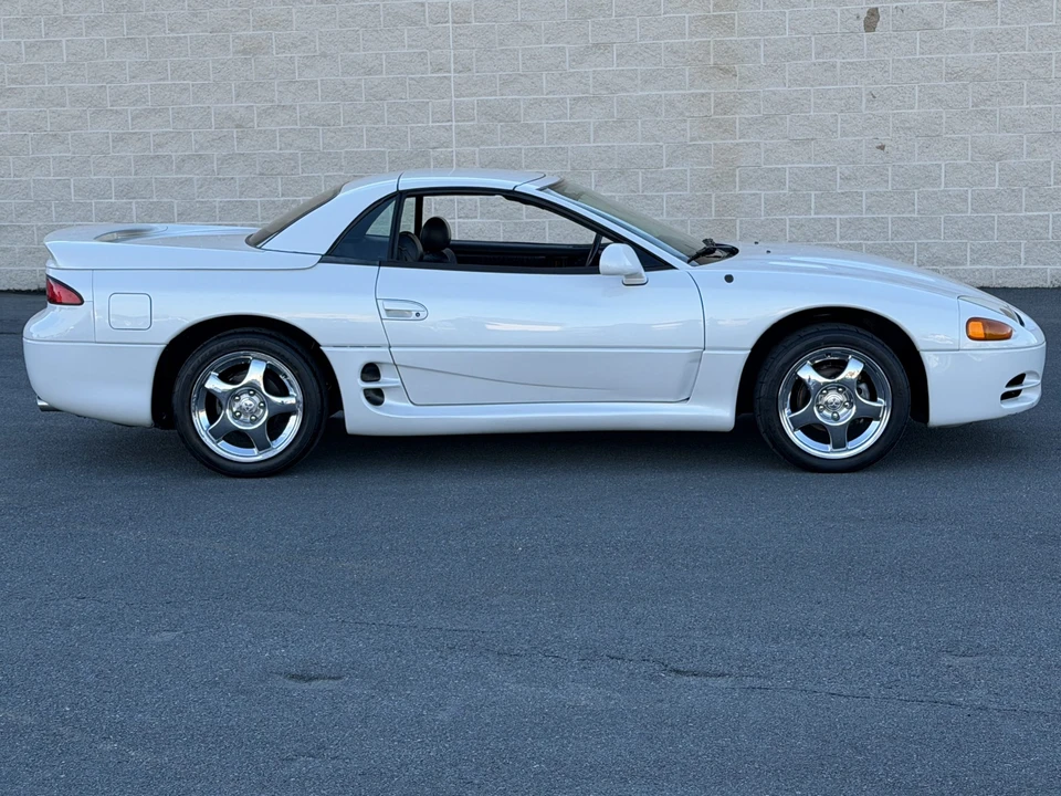 1995 Mitsubishi 3000GT Series 2 - Image 25 of 31