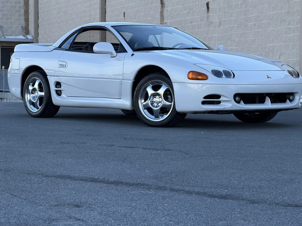 1995 Mitsubishi 3000GT Series 2 - Image 21 of 31