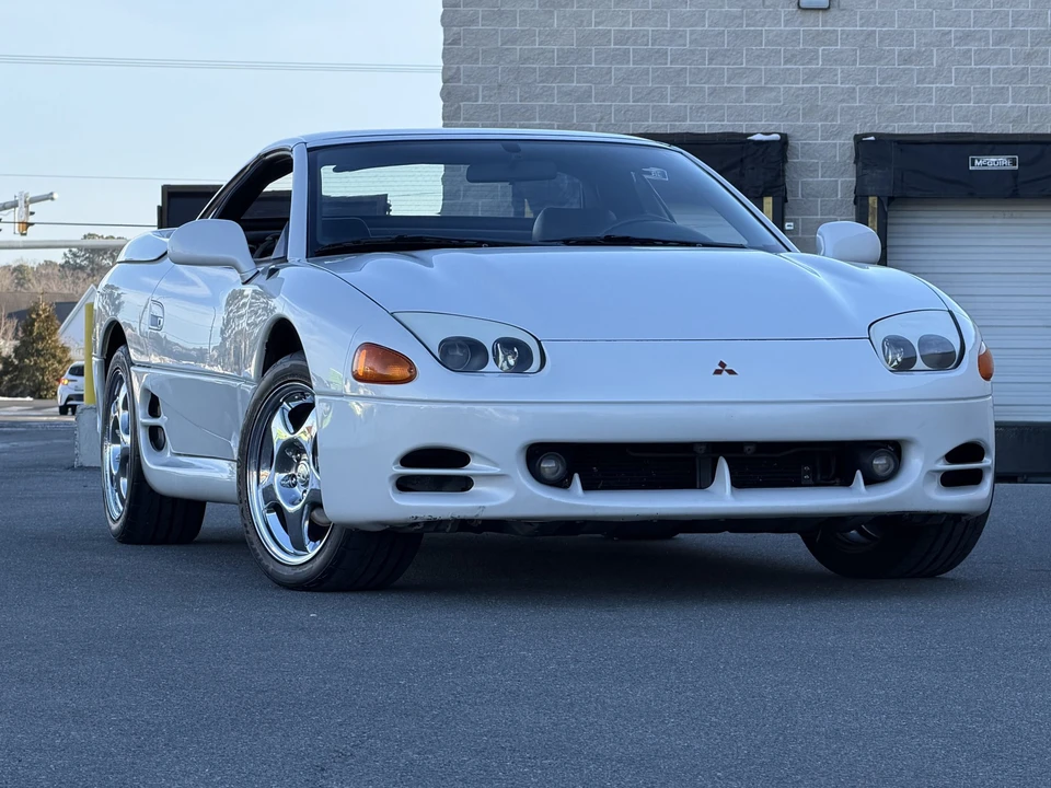 1995 Mitsubishi 3000GT Series 2 - Image 15 of 31