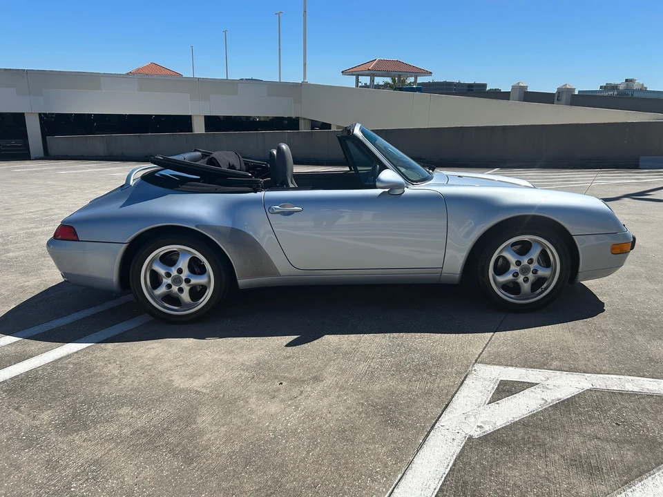 1995 Porsche 993 Carrera - Image 16 of 31