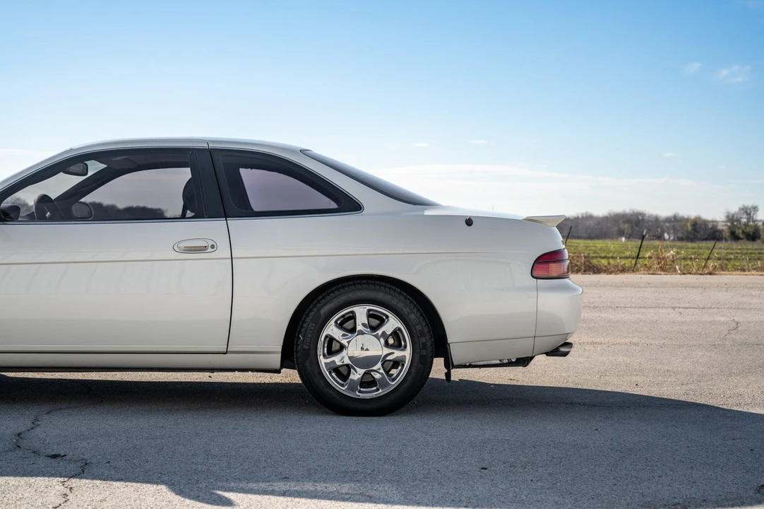 1996 Lexus SC400 - Image 29 of 31