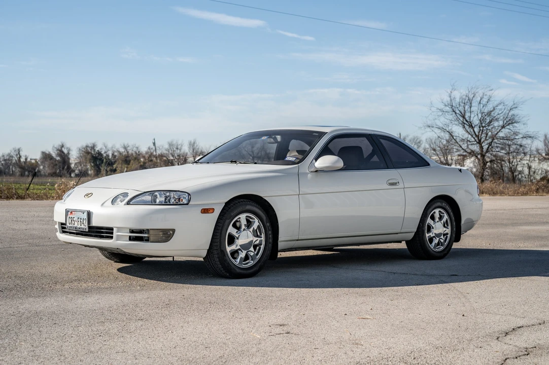1996 Lexus SC400 - Image 2 of 31