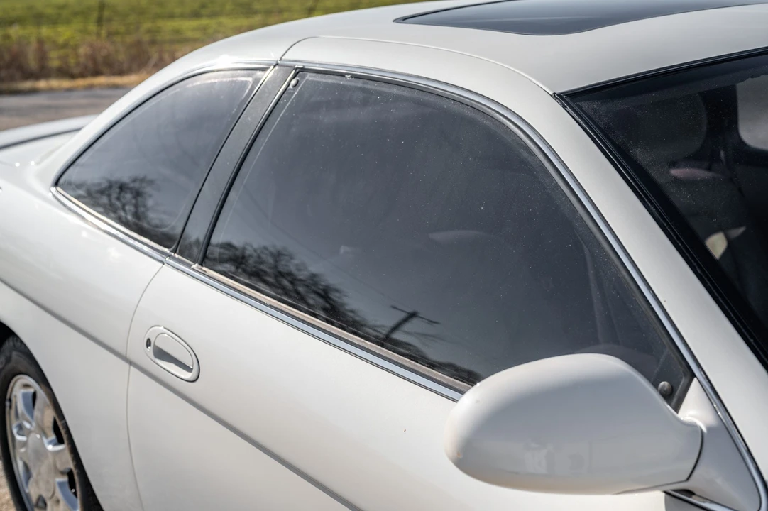 1996 Lexus SC400 - Image 18 of 31