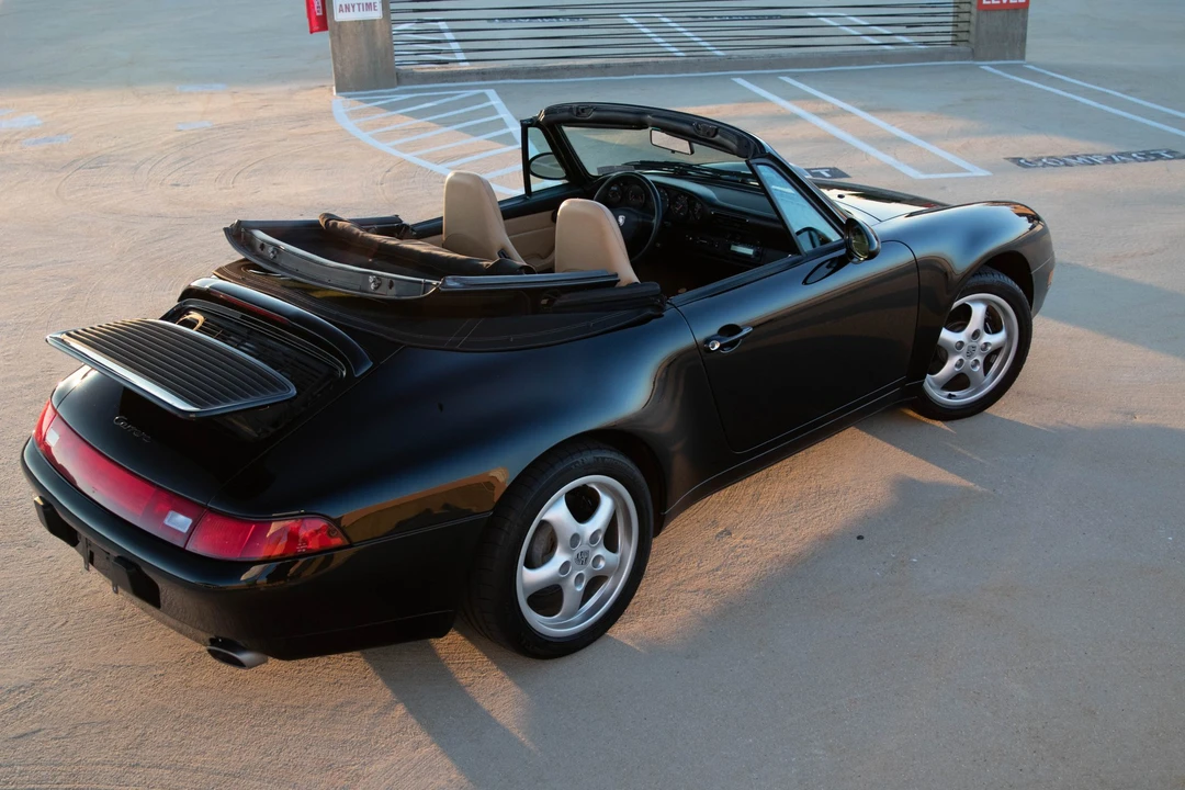 1996 Porsche 993 Carrera - Image 13 of 31
