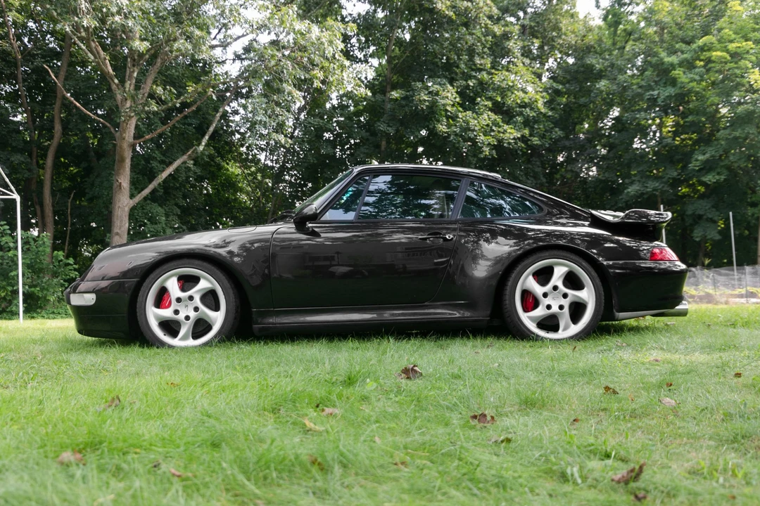 1997 Porsche 993 Carrera 4S - Image 12 of 31