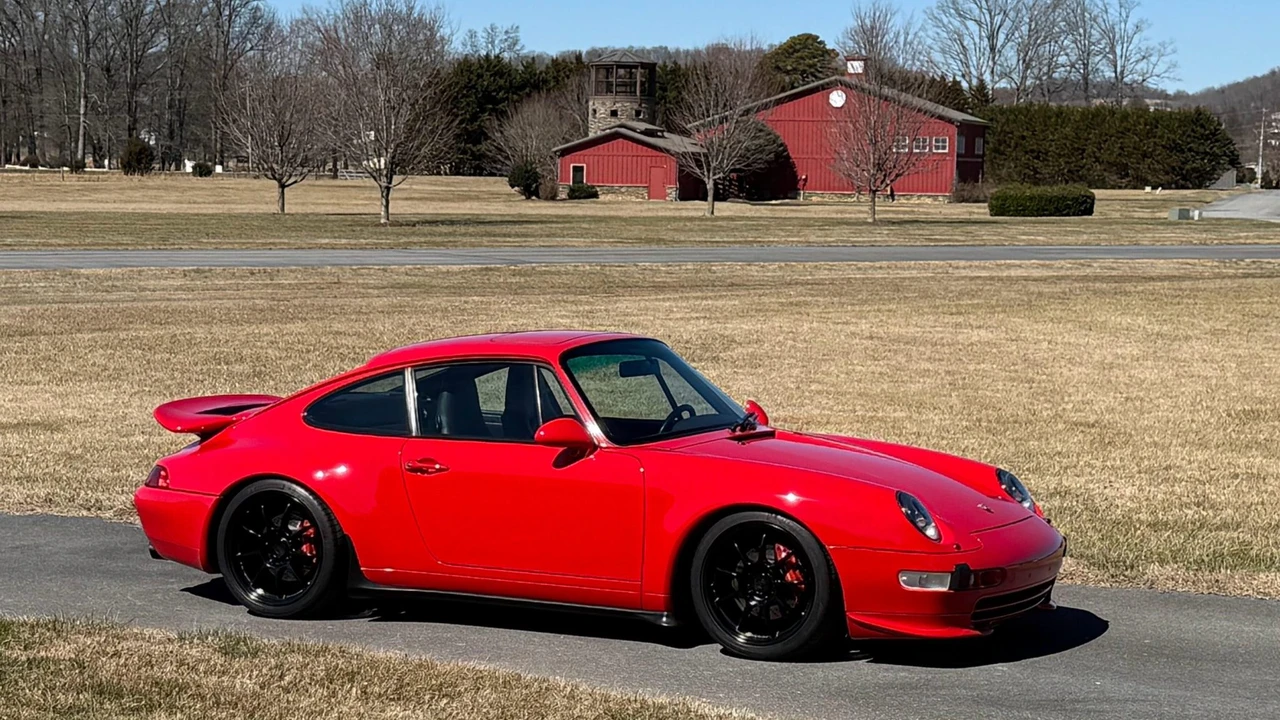 1997 Porsche 993 Carrera - Image 2 of 31