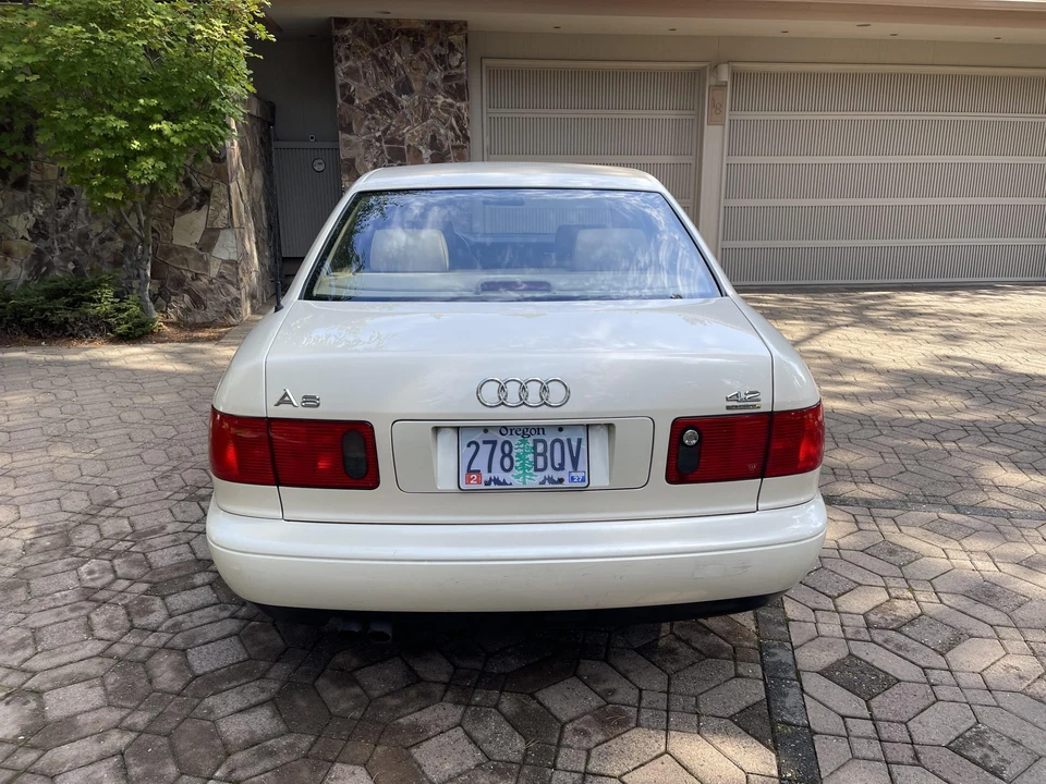 1998 Audi D2 A8 - Image 5 of 31