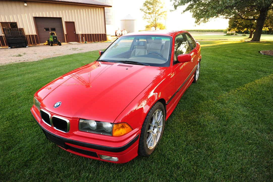 1998 BMW E36 3 Series - Image 2 of 31
