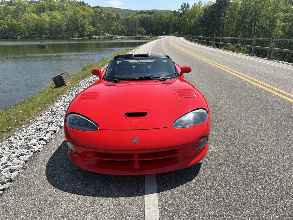 1998 Dodge Viper 2nd Gen - Image 2 of 31